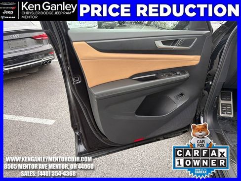 Used 2024 Volkswagen Atlas Cross Sport SEL R-Line AWD/4WD image 10