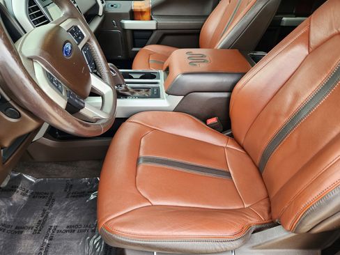 Used 2018 Ford F150 King Ranch w/ Equipment Group 601A Luxury image 13