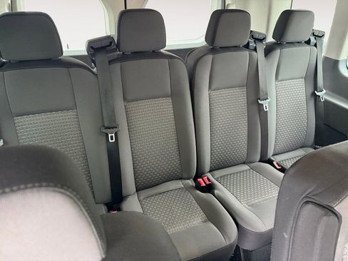 Used 2023 Ford Transit 350 XLT image 31