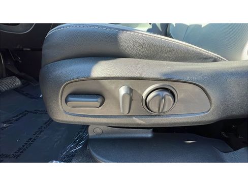 Certified 2019 Chevrolet Equinox Premier AWD/4WD image 25