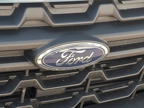Used 2022 Ford Maverick XL FWD image 10