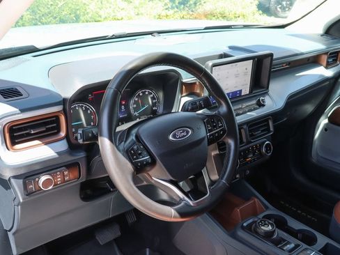 Used 2024 Ford Maverick Lariat AWD/4WD image 23
