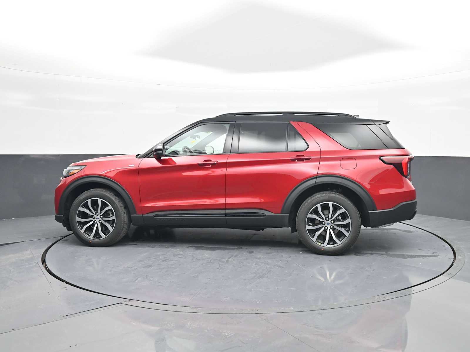 New 2026 Ford Explorer ST-Line AWD/4WD image 5