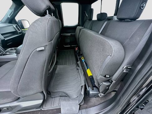 Used 2019 Ford F150 XLT w/ Equipment Group 302A Luxury AWD/4WD image 20