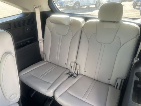 New 2025 Kia Sorento EX image 27