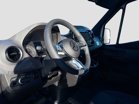New 2026 Mercedes-Benz Sprinter 2500 image 10
