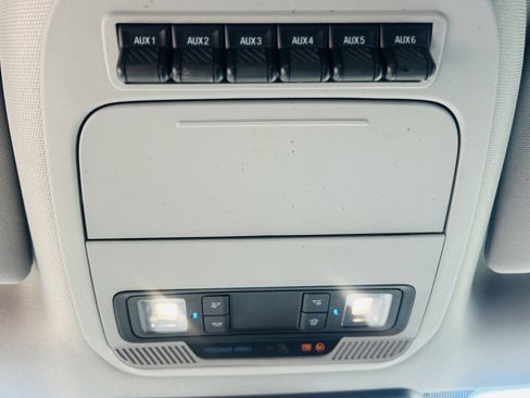 Used 2024 Ford F550 4x4 Regular Cab Super Duty w/ XL Chrome Package image 16