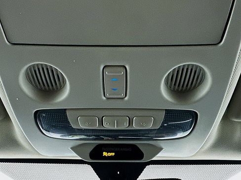 Used 2022 Ford EcoSport SE w/ SE Convenience Package image 34