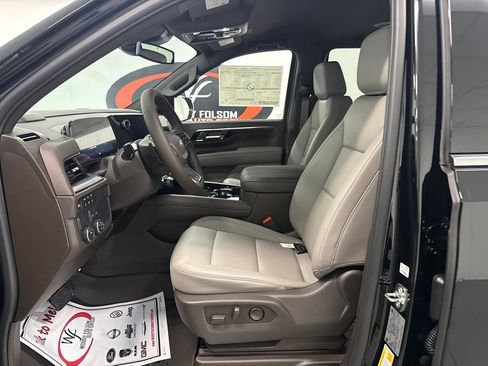 New 2026 Chevrolet Tahoe LT w/ Comfort Package RWD image 8