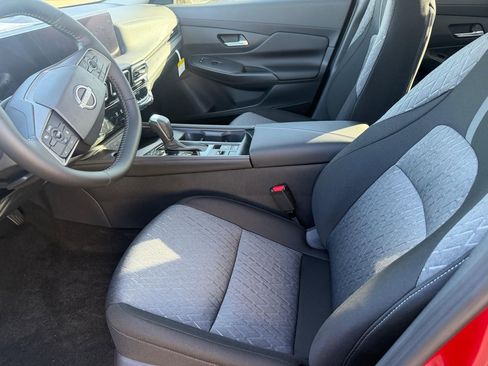 New 2026 Nissan Sentra SV w/ SV Convenience Package FWD image 22