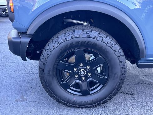 New 2025 Ford Bronco Big Bend w/ Black Diamond Package image 18