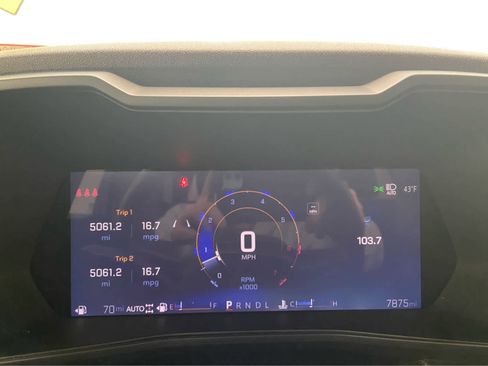 Used 2024 Chevrolet Colorado Trail Boss image 23