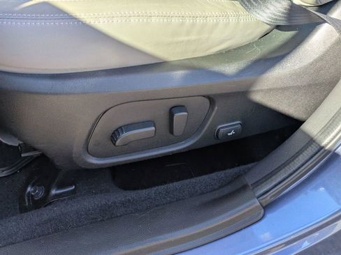 Used 2017 Subaru Forester 2.5i Limited w/ Popular Package #2 image 16