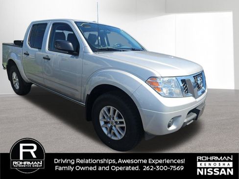 Used 2018 Nissan Frontier SV AWD/4WD image 4