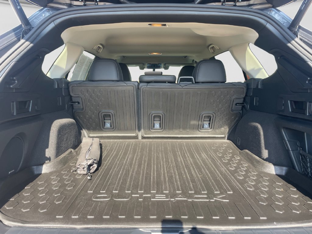 Used 2021 Subaru Outback Limited AWD/4WD image 16