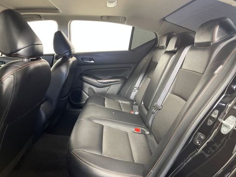 Used 2022 Nissan Altima 2.5 SR w/ Midnight Edition Package image 13