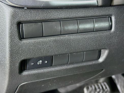 Used 2021 Nissan Rogue S AWD/4WD image 14