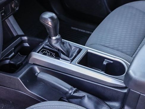 Used 2020 Toyota Tacoma SR5 image 21