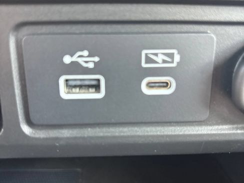 Used 2023 Honda Pilot Elite image 42