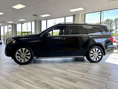 Used 2019 Mercedes-Benz GLS 450 4MATIC image 4