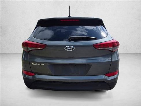 Used 2017 Hyundai Tucson SE FWD image 6