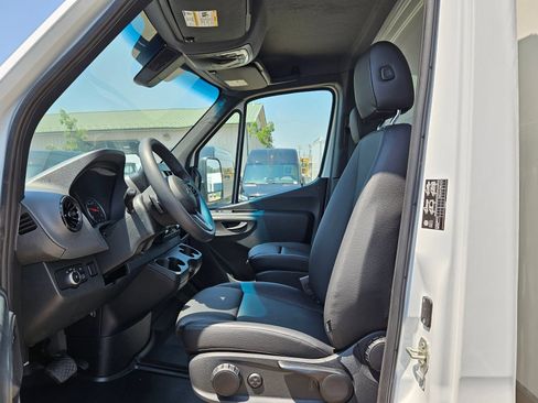 New 2024 Mercedes-Benz Sprinter 3500 image 14
