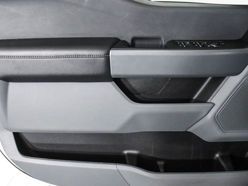 Used 2023 Ford F150 XLT image 20