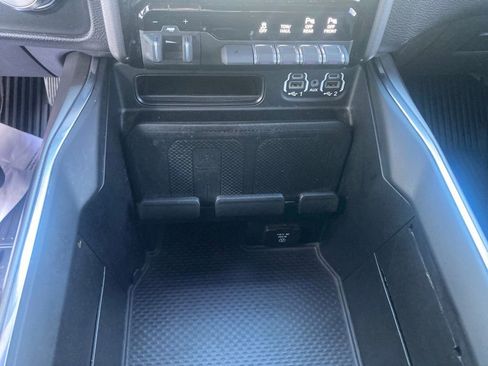 Used 2022 RAM 2500 Laramie image 29