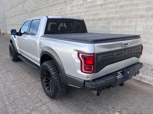 Used 2019 Ford F150 Raptor w/ Equipment Group 802A Luxury AWD/4WD image 7
