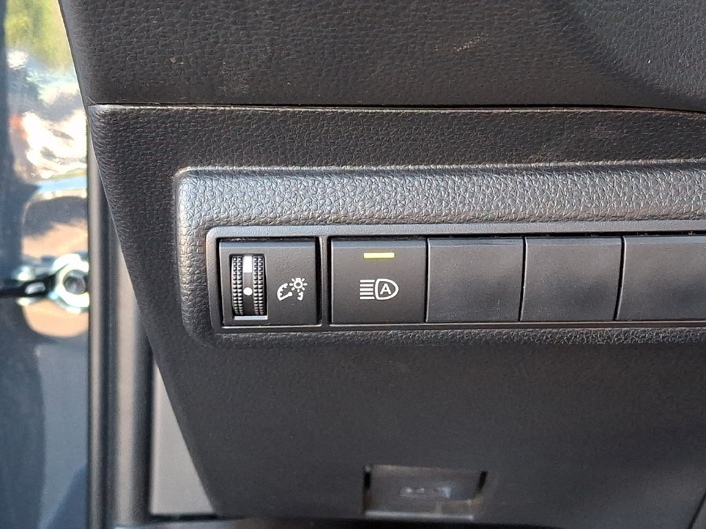 Certified 2026 Toyota Corolla LE FWD image 28