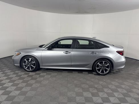 Certified 2025 Honda Civic Sport Touring image 7