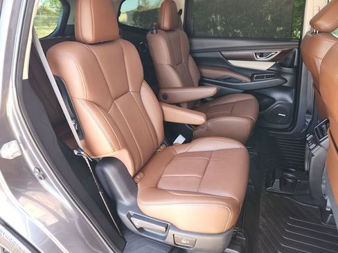 Used 2021 Subaru Ascent Touring w/ Popular Package #2 image 15