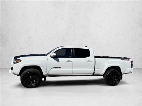 Certified 2023 Toyota Tacoma TRD Sport w/ Black Out Package (TMS) image 4