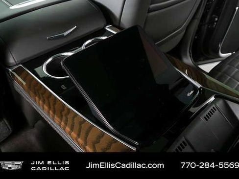 Certified 2026 Cadillac Escalade ESV Platinum Sport AWD/4WD image 20