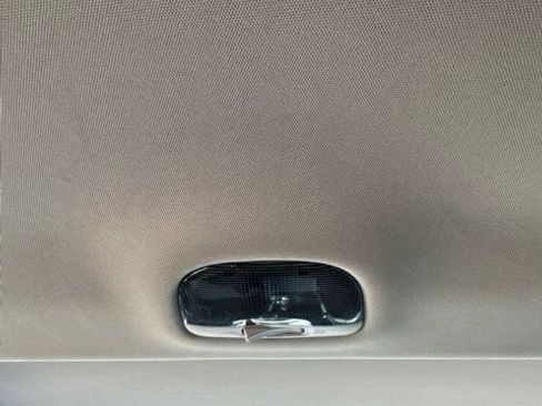 Used 2018 Subaru Outback 2.5i Premium AWD/4WD image 16