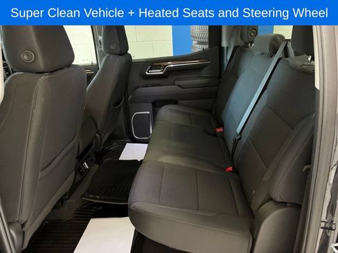 Used 2023 Chevrolet Silverado 1500 LT AWD/4WD image 19