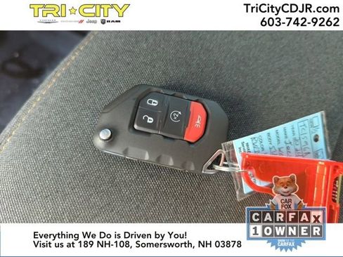 Used 2024 Jeep Wrangler Willys image 35