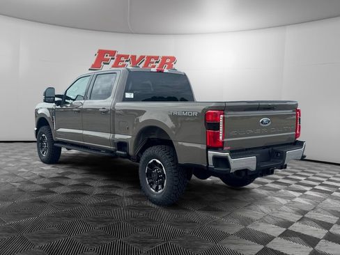 New 2026 Ford F250 Lariat w/ Tremor Off-Road Package AWD/4WD image 3