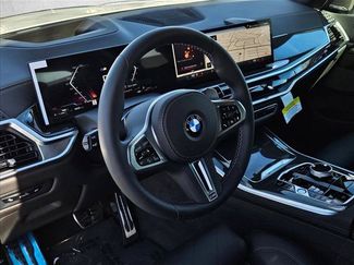 Used 2026 BMW X5 M60i AWD/4WD video 3