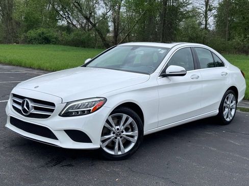 Used 2020 Mercedes-Benz C 300 4MATIC Sedan image 2