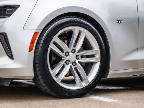 Used 2016 Chevrolet Camaro LT RWD image 67