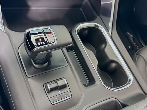 New 2026 GMC Sierra 1500 Denali w/ Technology Package AWD/4WD image 11