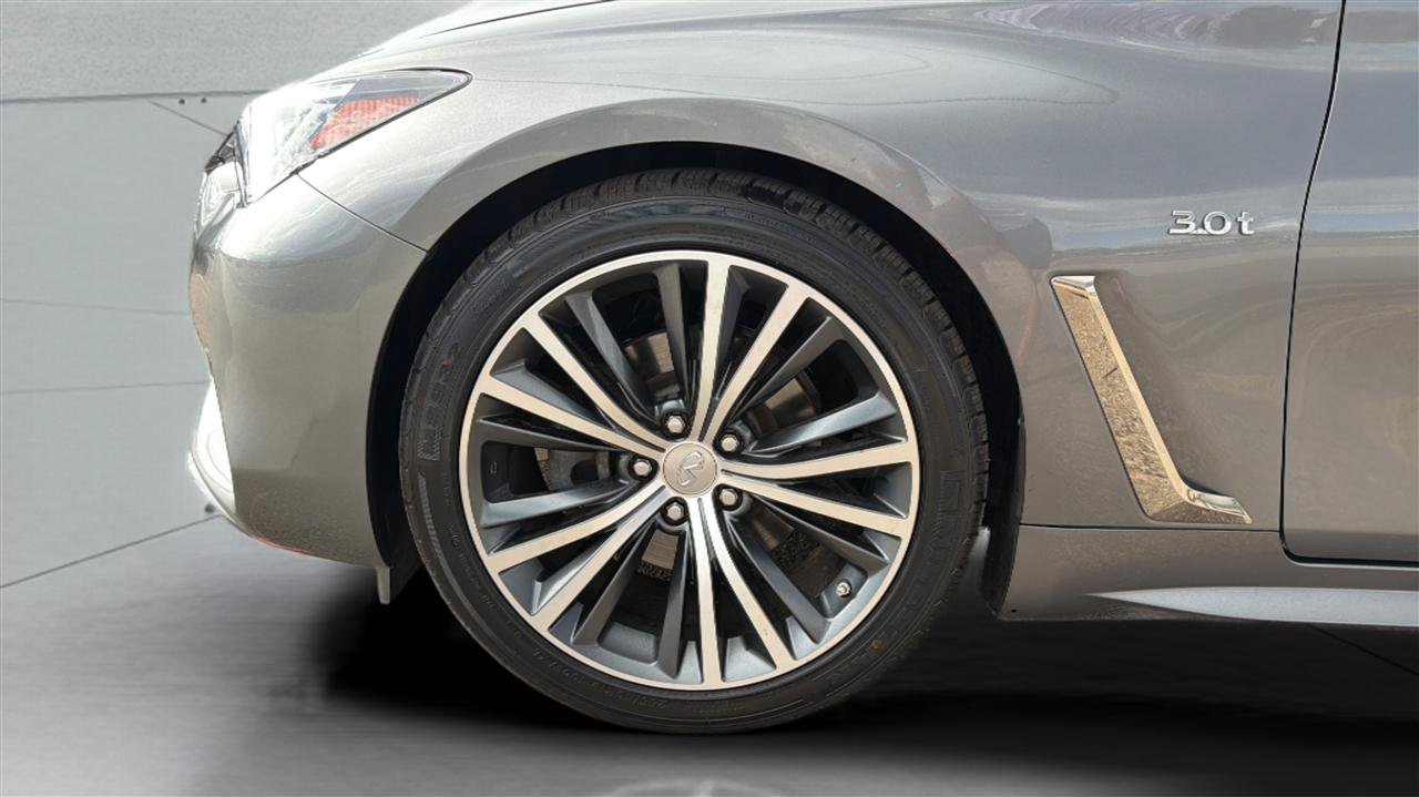 Used 2019 INFINITI Q60 3.0t Luxe w/ Essential Package AWD/4WD image 35