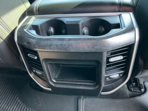 Used 2020 RAM 1500 Big Horn RWD image 30
