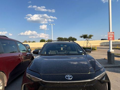Used 2025 Toyota bZ4X FWD w/ Weather Package image 2
