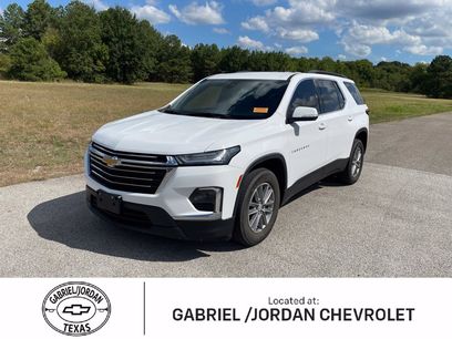 Used 2022 Chevrolet Traverse LT