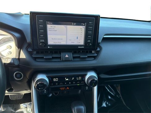 Used 2021 Toyota RAV4 XLE image 14