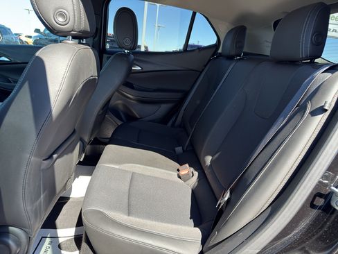 Used 2025 Buick Encore GX Preferred FWD image 10