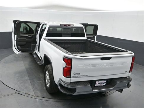 Used 2024 Chevrolet Silverado 2500 LTZ w/ LTZ Convenience Package image 53