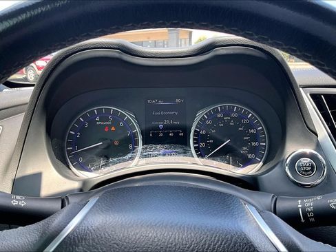 Used 2018 INFINITI Q60 3.0t Luxe RWD image 19
